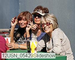 12usn_05429slideshow proof