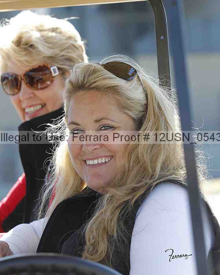 Proof 12usn_05438_slideshow