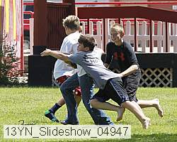 13yn_slideshow_04947 proof