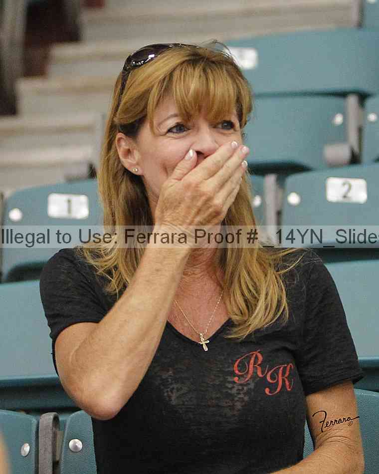 Proof _14yn_slideshow_05980