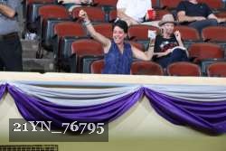 21YN_76795 proof
