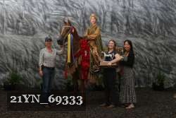 21YN_69333 proof